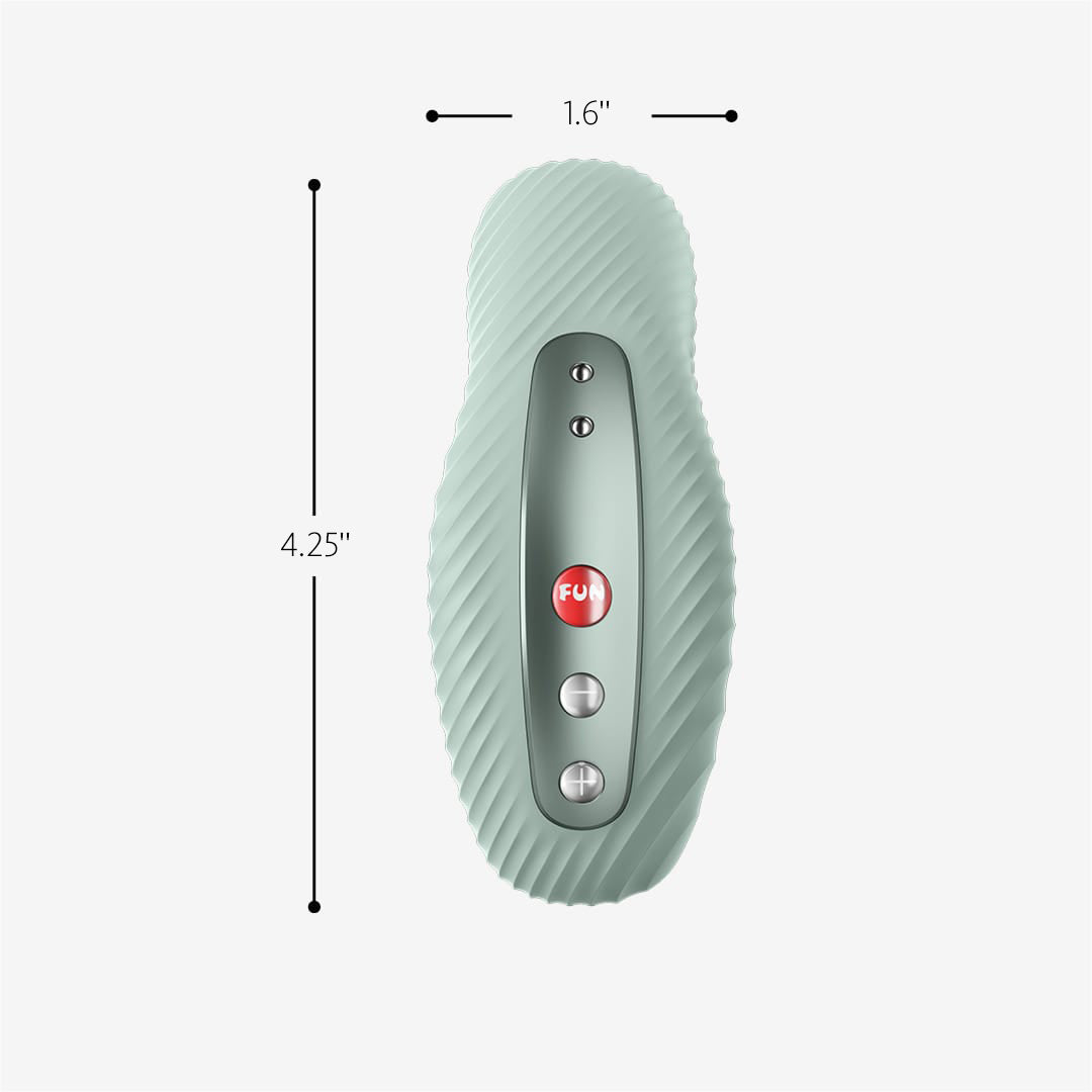 Laya 3 Lay-On Vibrator in sage infographic for size